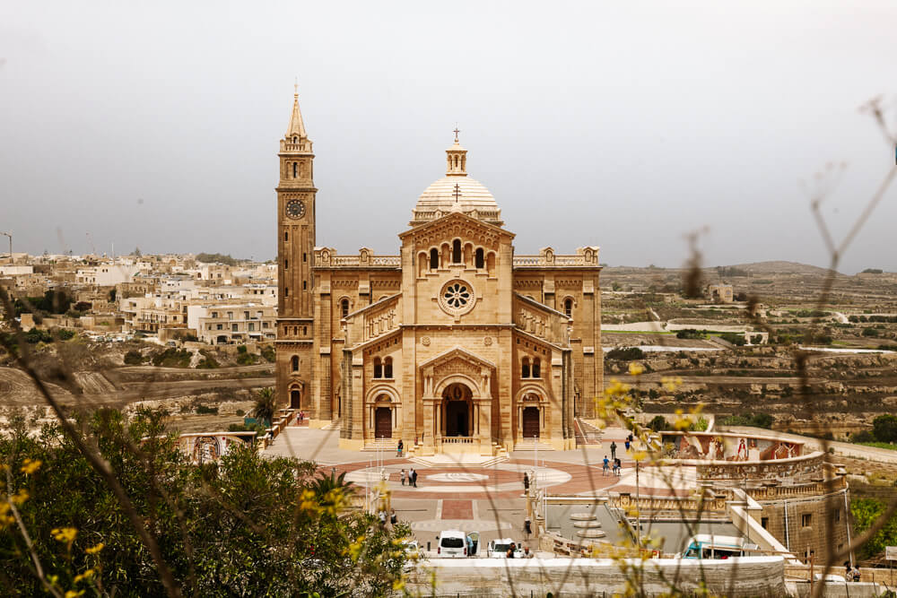 Ta'Pinu is a sanctuary, beautifully located on a hill between the villages Għarb and San Lawrenz, surrounded by cacti and plains. It is still an important place of pilgrimage for both locals and visitors.