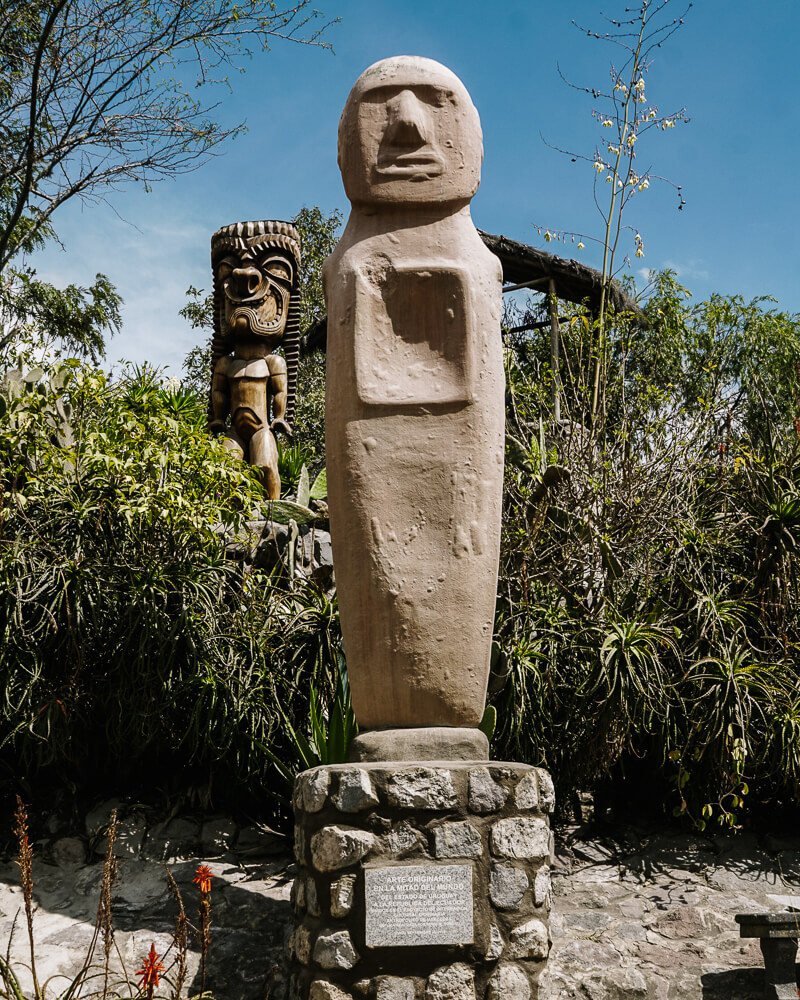 In het Intiñan Equator Museum, staan precolumbiaanse culturen centraal en leer je door middel van proefjes hoe verwonderlijk de aarde in elkaar zit. 