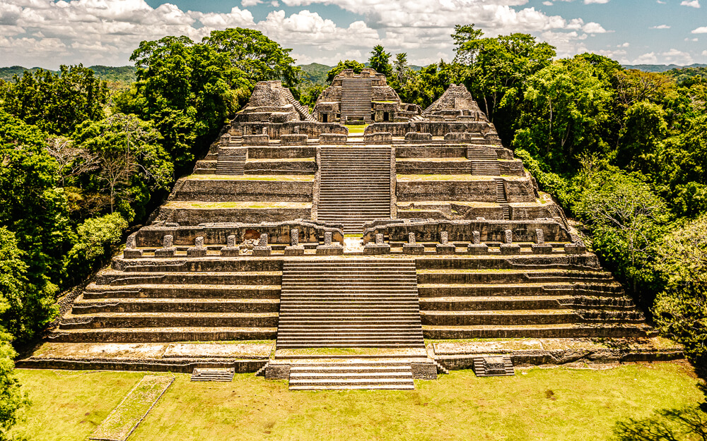 One of the most famous archaeological sites and things to do in Belize is Caracol, the largest and most important Maya complex in the country.