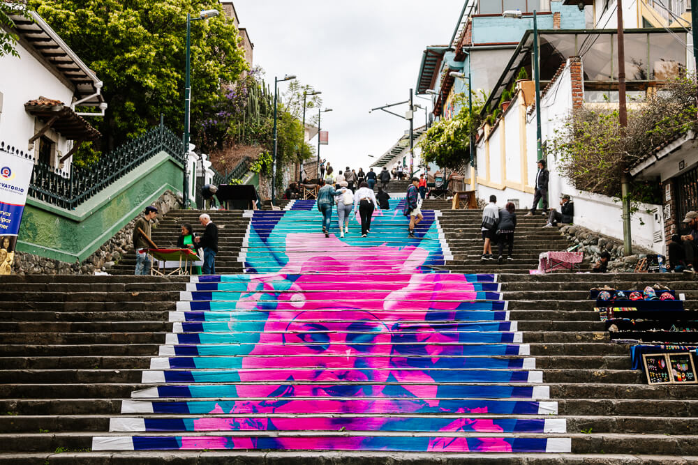 La Escalanita, the stairs, is a gathering point with market stalls and live music, especially at the end of the afternoon and during the weekends.