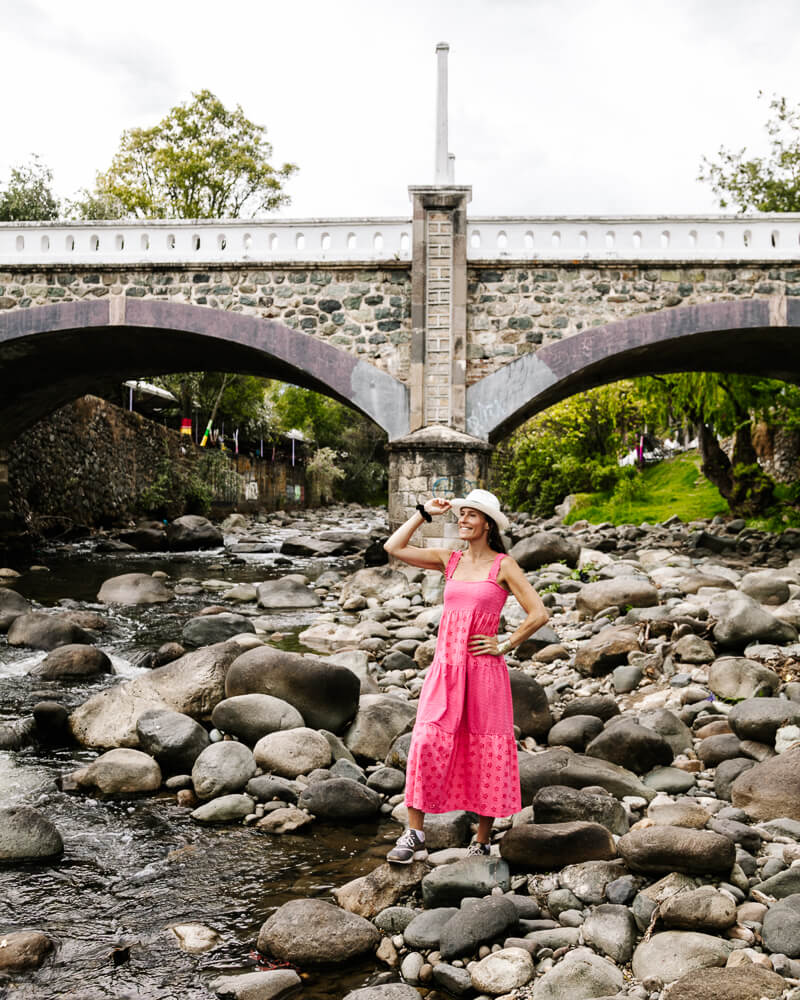 The Tomebamba River is the place that separates the old center of Cuenca from the modern neighborhoods to the south.