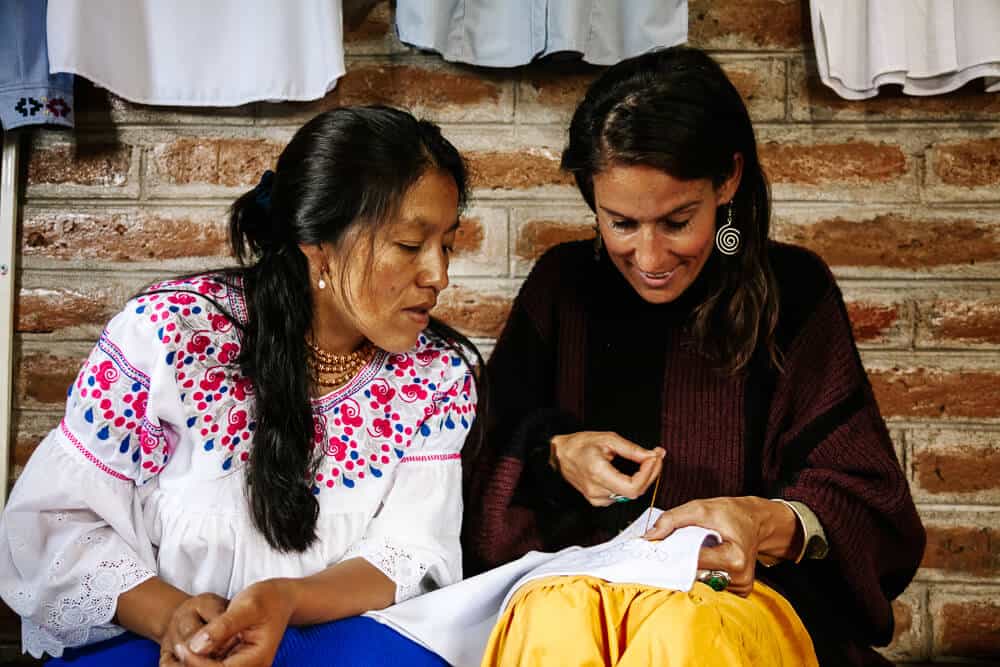 Deborah in workshop embroidery at Zuleta Ilusion en Colores.