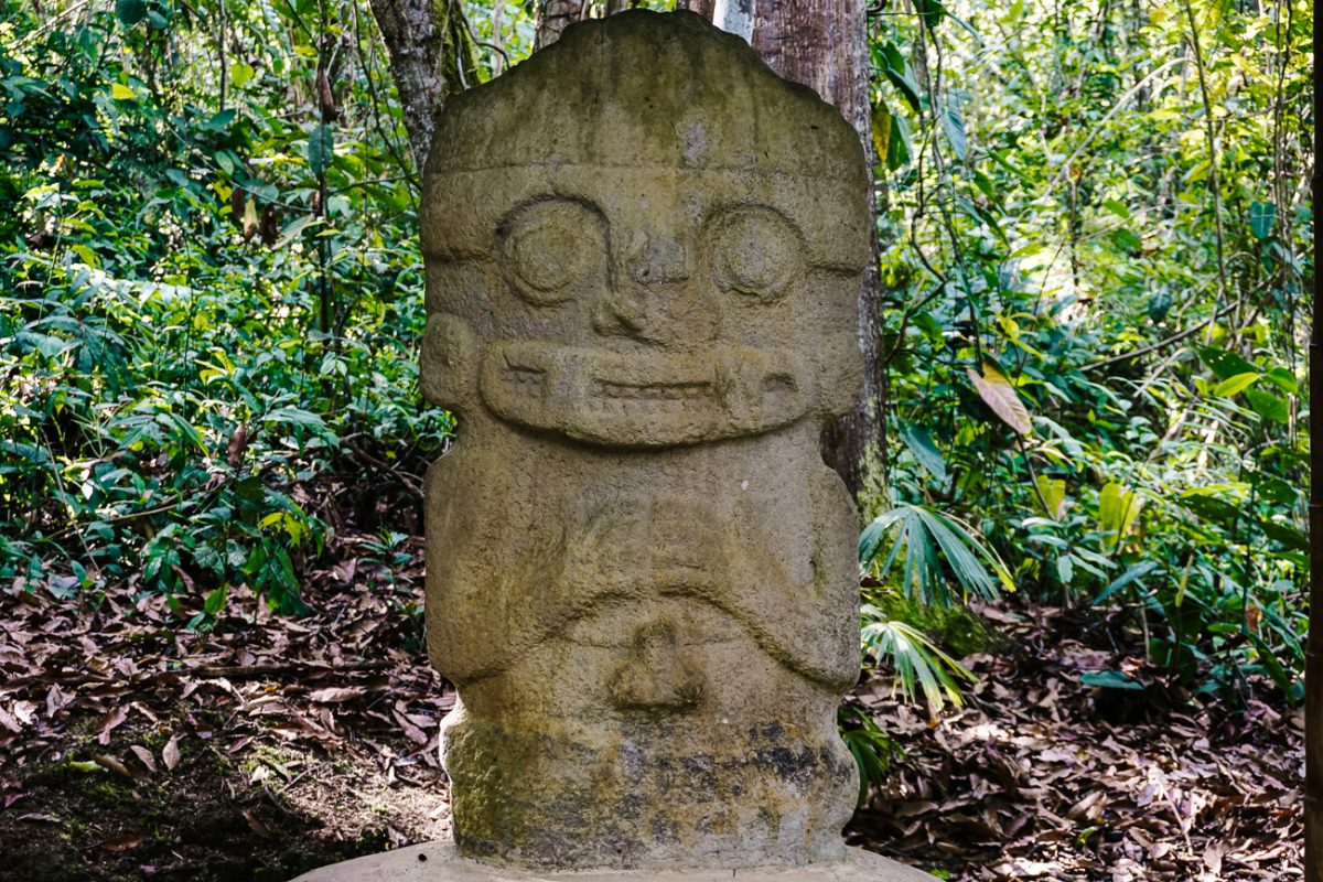 statues in Colombia