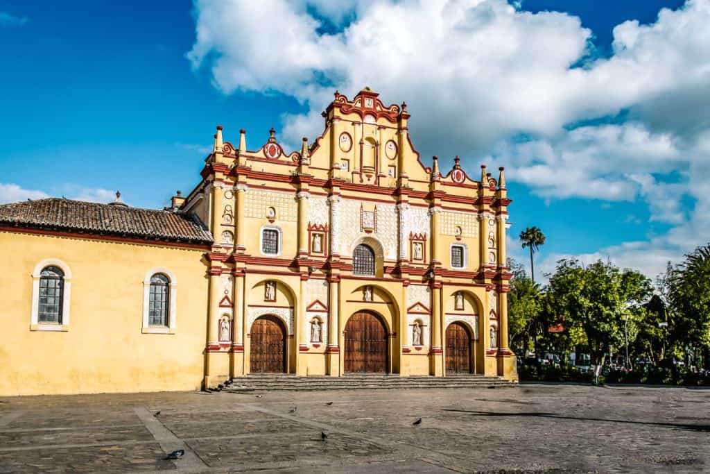 The Zócalo is the central place, where you will find the yellow cathedral that is depicted in almost all travel guides. 