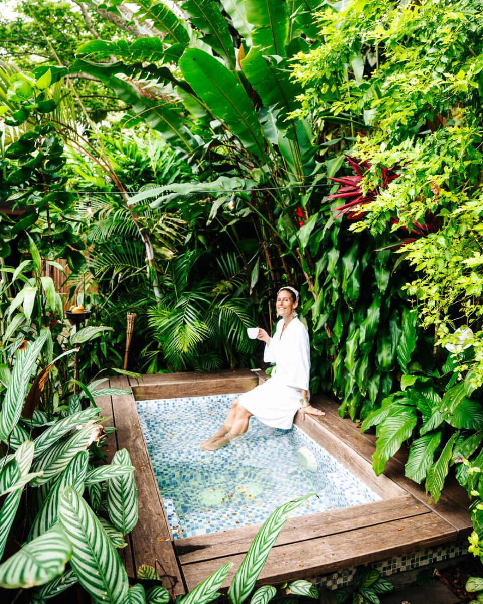 Deborah in jacuzzi in Masinga Lodge in Sazagua Boutique Hotel in Pereira Colombia