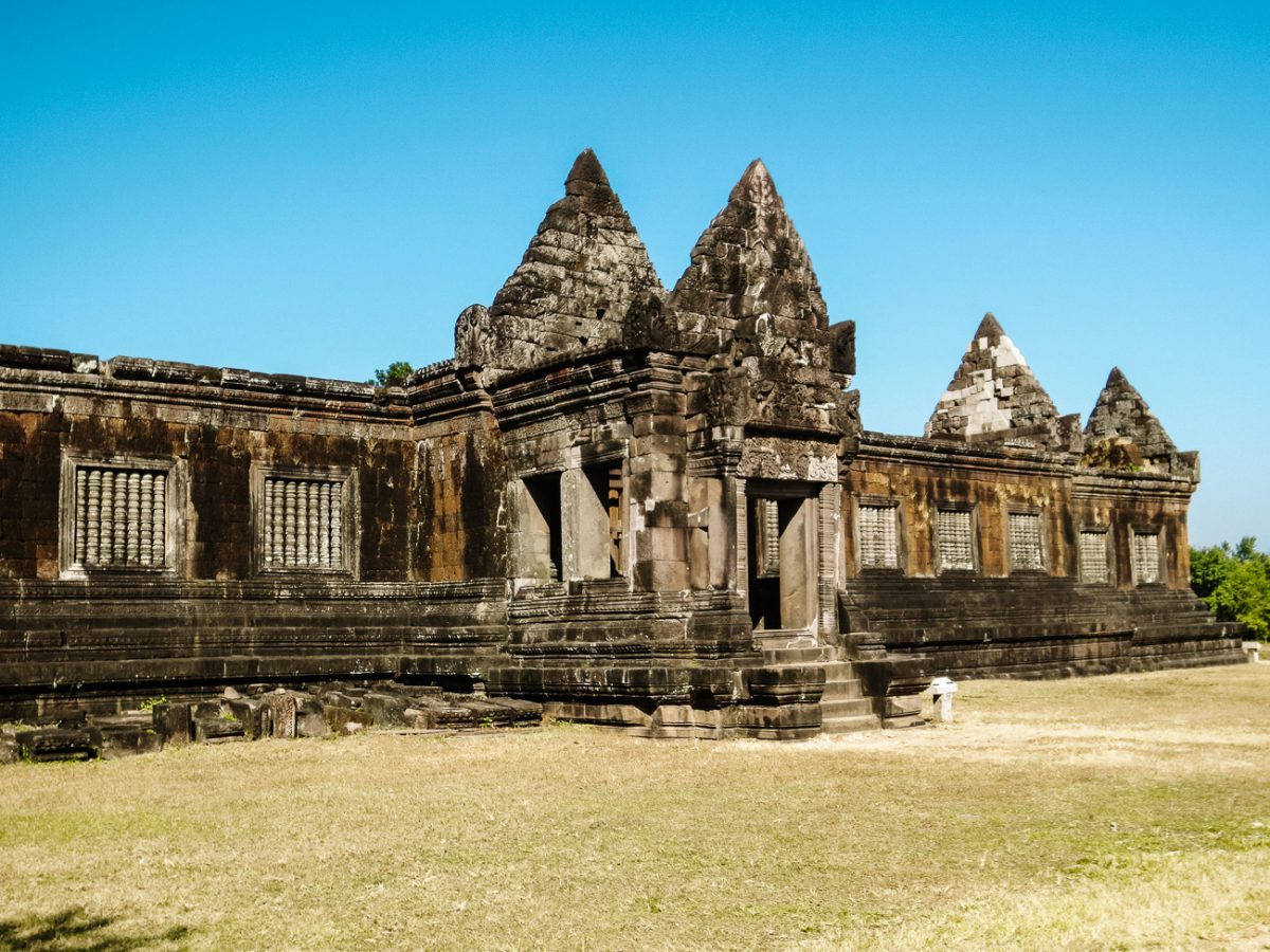 The pavilions in Wat Phu were used as a shelter for pilgrims, one for men and one for women. Nowadays only the outside walls are still standing.