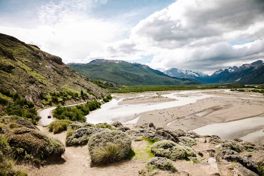 Another easy walk is the one to Salto Grande, a small but lovely waterfall. The hike starts at the end of the village, which is also the starting point to Laguna de los Tres. Most of it is along the paved road but the views alone are worth it.