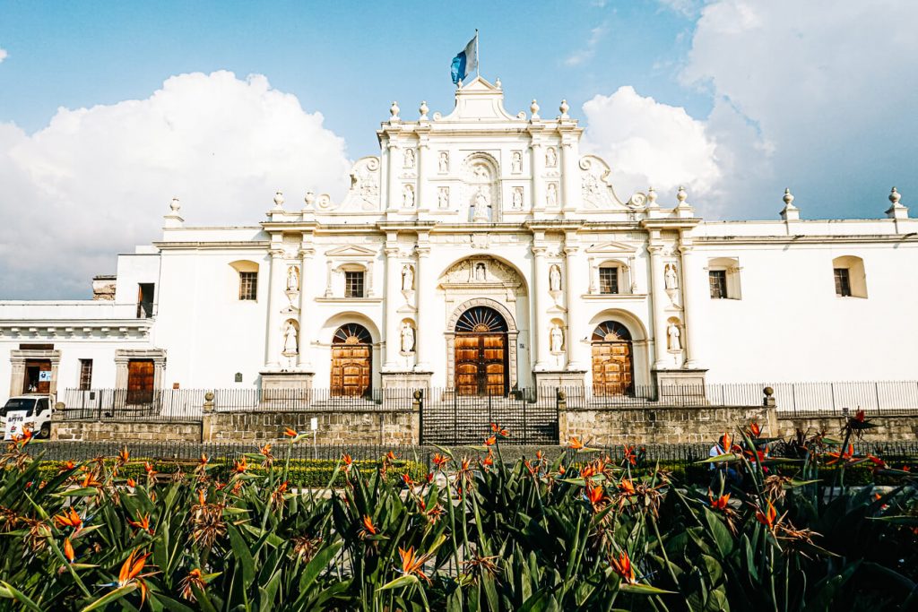 Antigua is the most beautiful city in Guatemala, with so many different things to do.