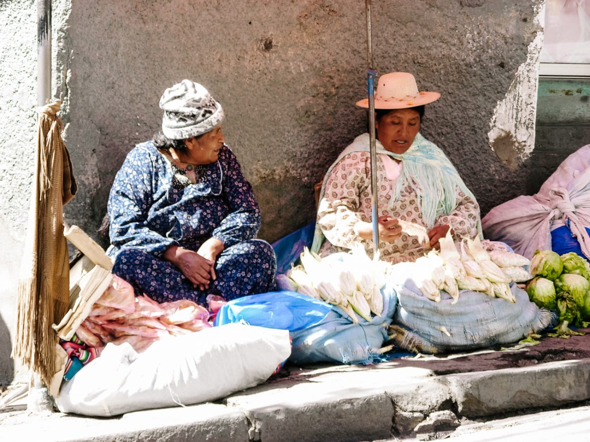 Market life in La Paz.