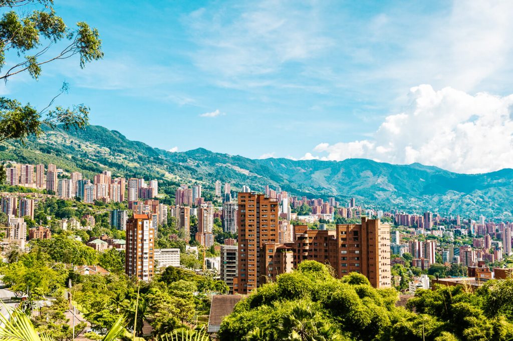 Medellin is een stad in Colombia met talloze leuke wijken en bezienswaardigheden.