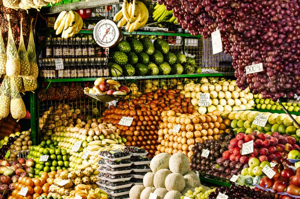 Bezoek de lokale food markten van Medellin in Colombia.