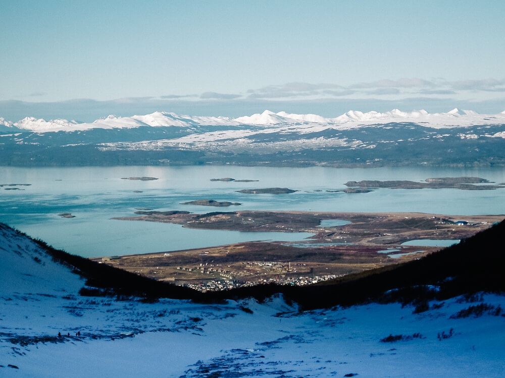 One of the hikes in Patagonia you can easily do by yourself is the one to El Martial glacier. 