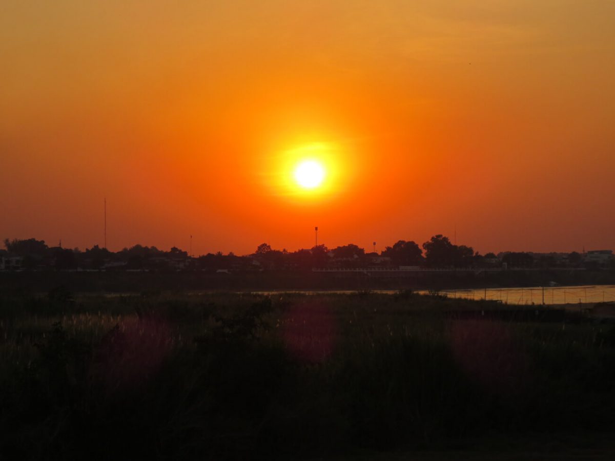 At the end of the day, the boulevard surrounding Chao Anouvong Park is the meeting point for the local people of Vientiane to watch the sunset.