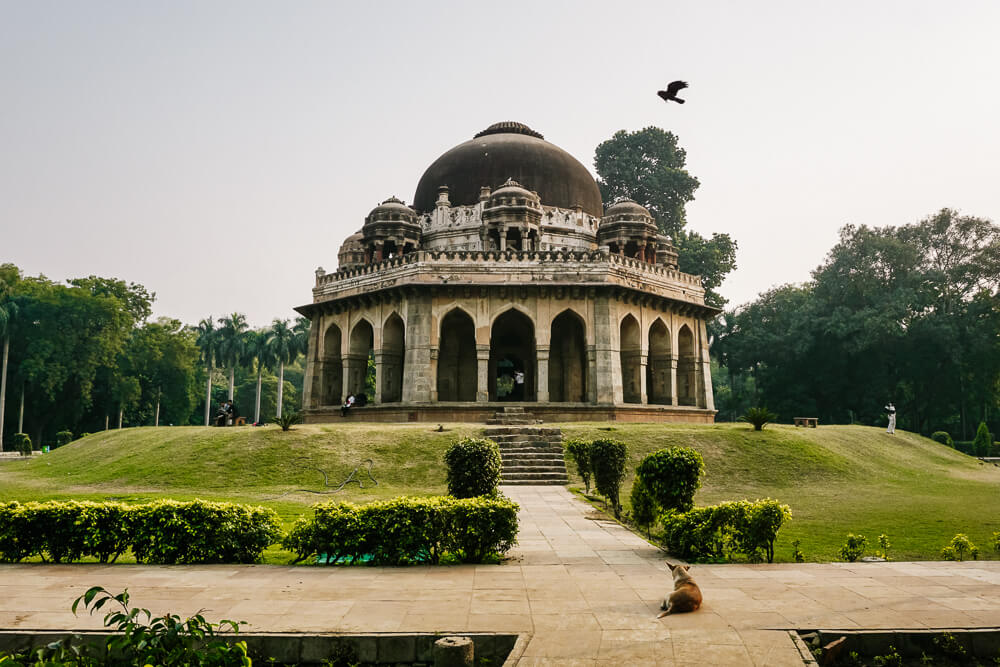 Al vanaf mijn eerste bezoek aan New Delhi in India, behoren de Lodi Gardens tot mijn favoriete bezienswaardigheden en plekken om te zijn.