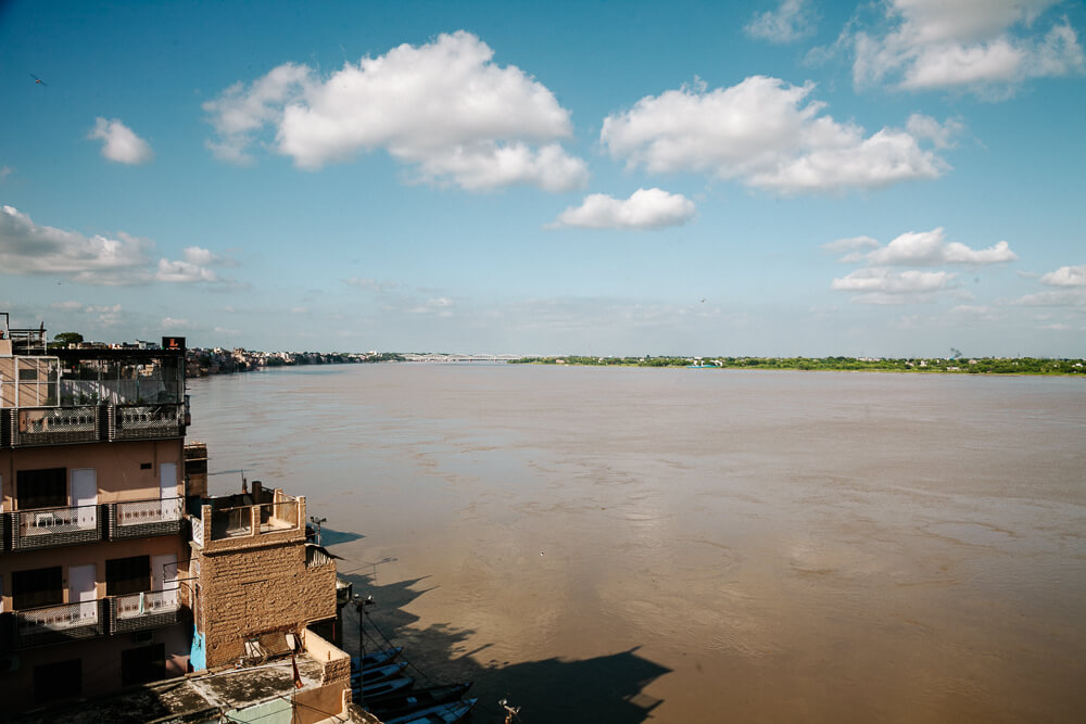 Uitzicht vanaf Shiva Ganges View Hotel.