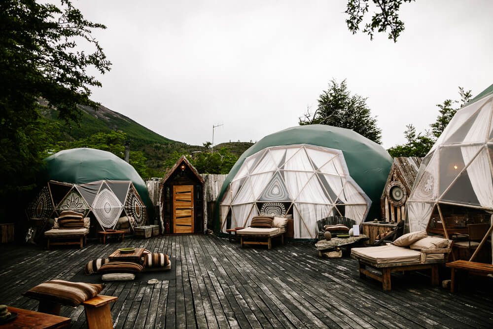 Community domes bij Ecocamp Patagonia.