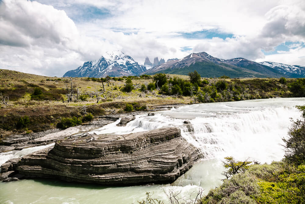 Waterfall Cascada Paine.