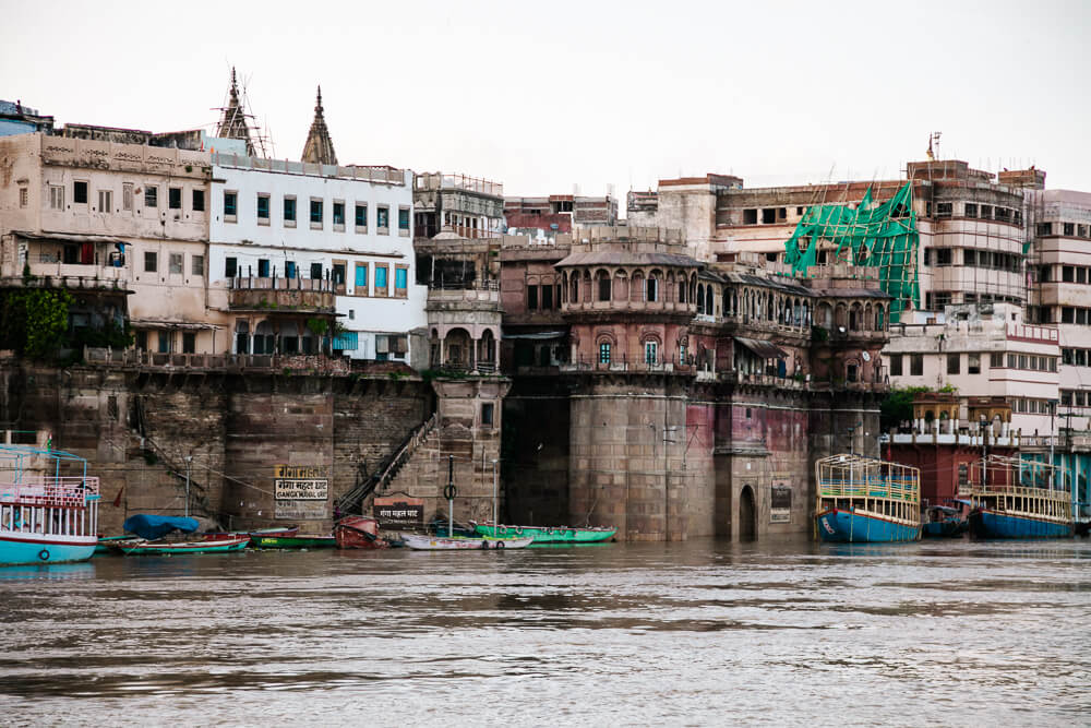 One of the top things to do that you should not miss when you are in Varanasi India is a boat trip on the most sacred river in the world, the Ganges.