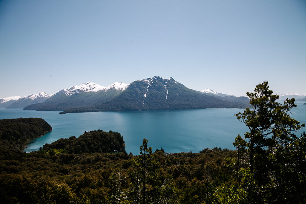 Uitzicht op Nahuel Huapi meer.