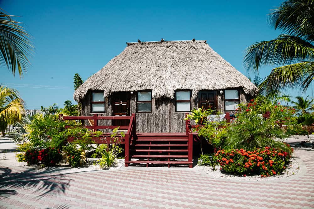 Een van de mooiste plekken om te verblijven op Caye Caulker in Belize is Hotel El Ben Cabañas. 