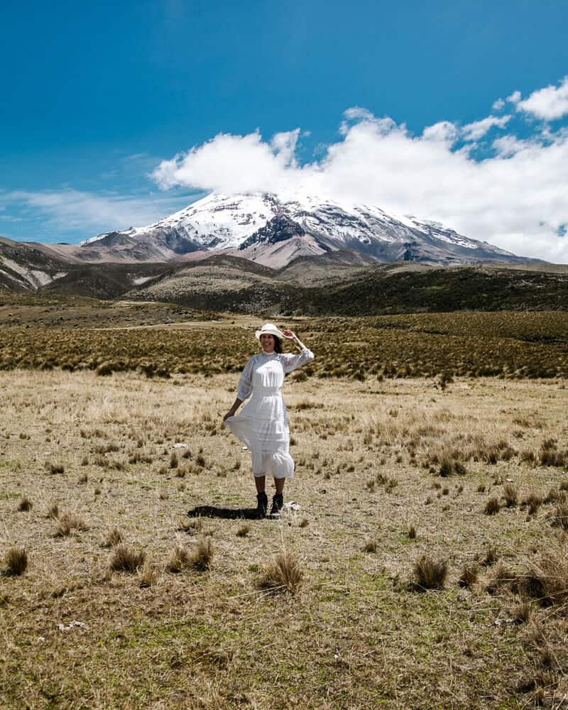 Alles wat je wilt weten over de Chimborazo in Ecuador, inclusief handige tips voor je bezoek en het beklimmen van deze indrukwekkende vulkaan.