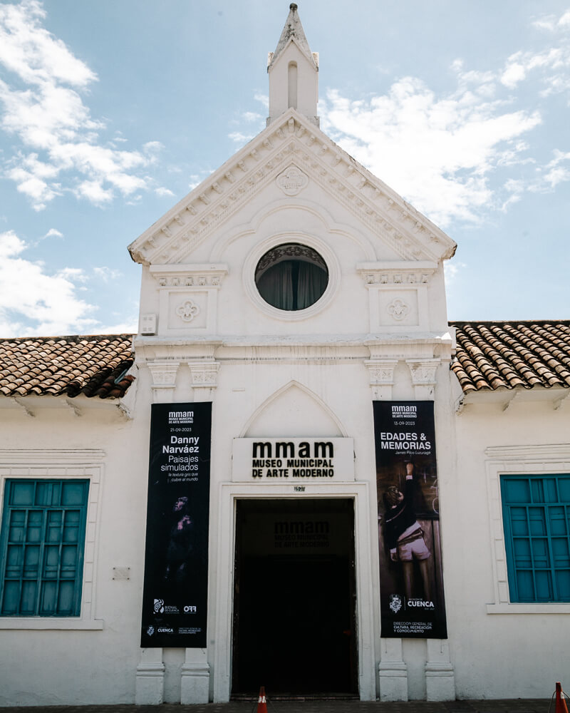 Voor moderne kunst ga je naar het Museo de Arte Moderno, een van de culturele bezienswaardigheden die Cuenca Ecuador te bieden heeft. 