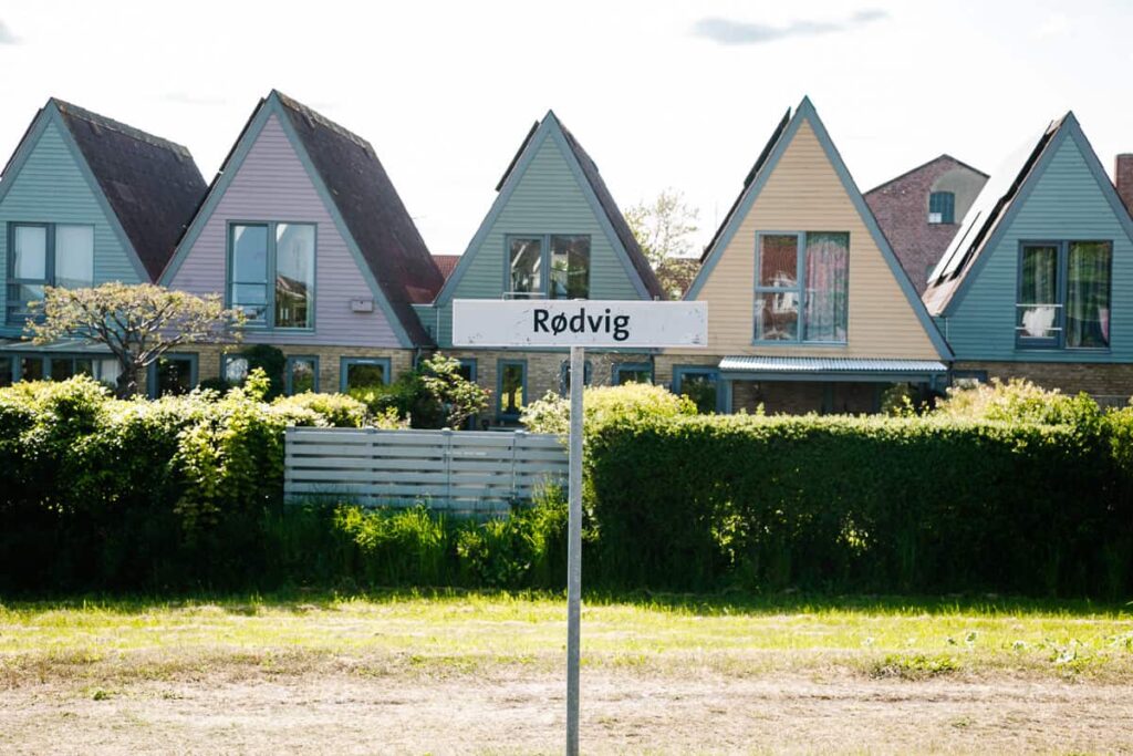 Rødvig is een klein kustplaatsje gelegen aan de Oostkust van Seeland in Denemarken.