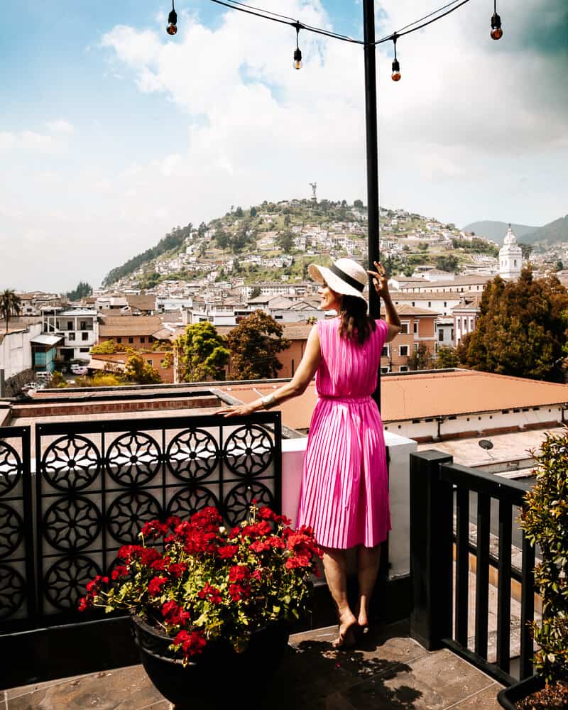 ILLA Experience Hotel ligt in het leuke Junín straatje, in de San Marcos wijk in het historische centrum en is een van de mooiste boutique hotels in Quito Ecuador.