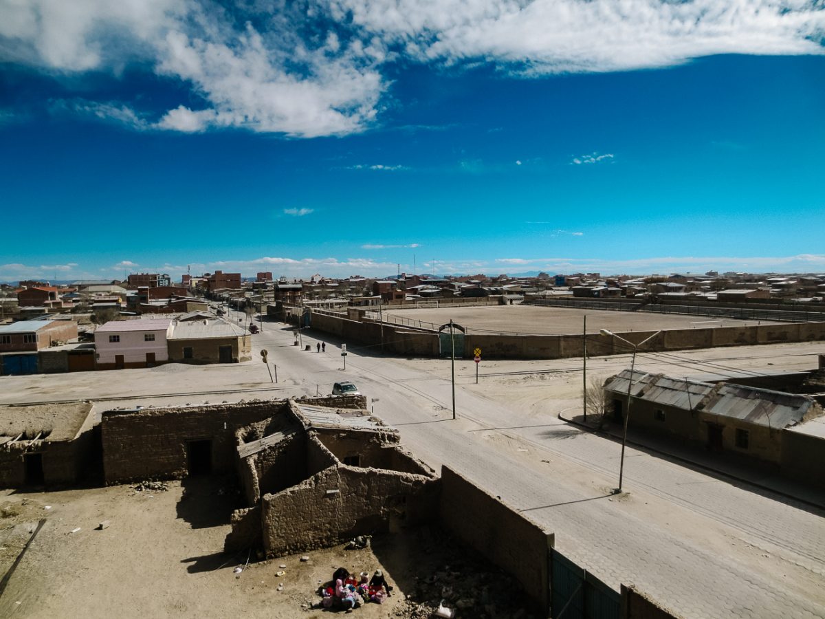 The small dusty town of Uyuni is the gateway to the spectacular Salar de Uyuni, the Bolivia salt flats.