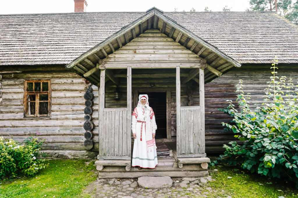 Uitleg over Seto cultuur en klederdracht in Setomaa Zuid Estland