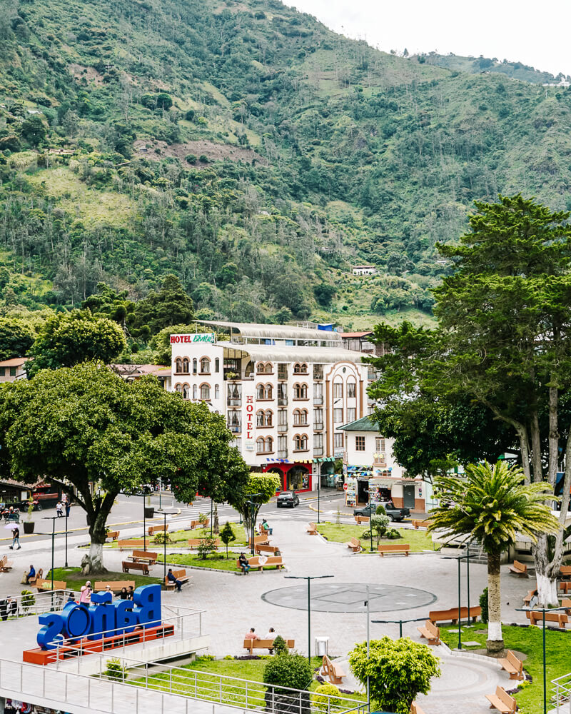 Ontdek wat te doen in Baños Ecuador, inclusief tips voor tours, restaurants en andere bezienswaardigheden.