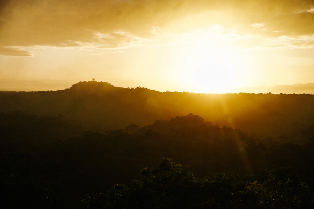 zonsopkomst bij La Danta vanaf El Tigre