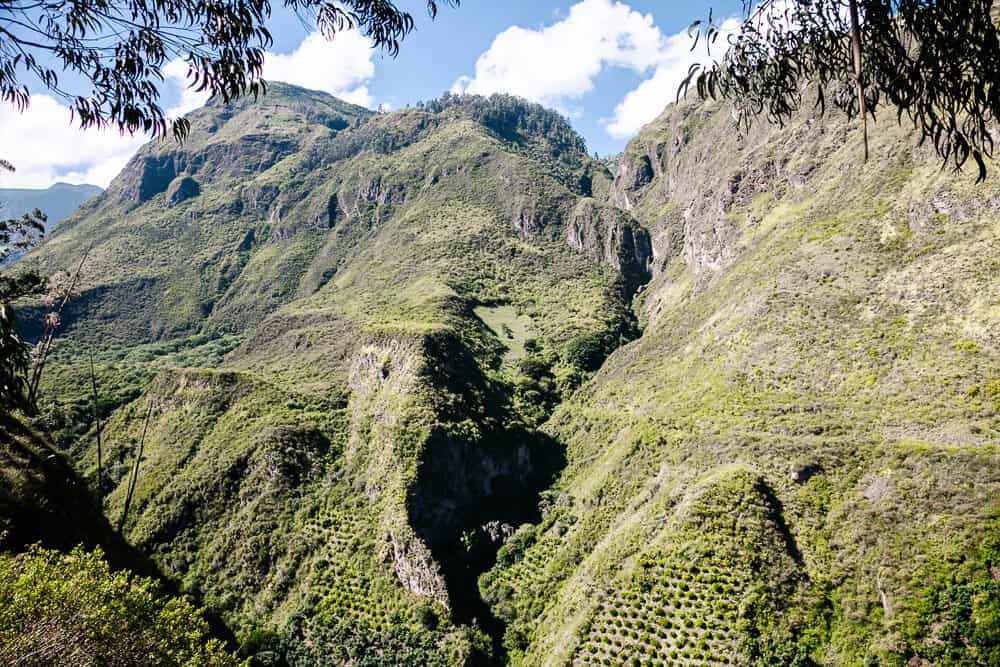 Uitzicht vanaf El Mirador del Oso Andino bij Pimampiro.