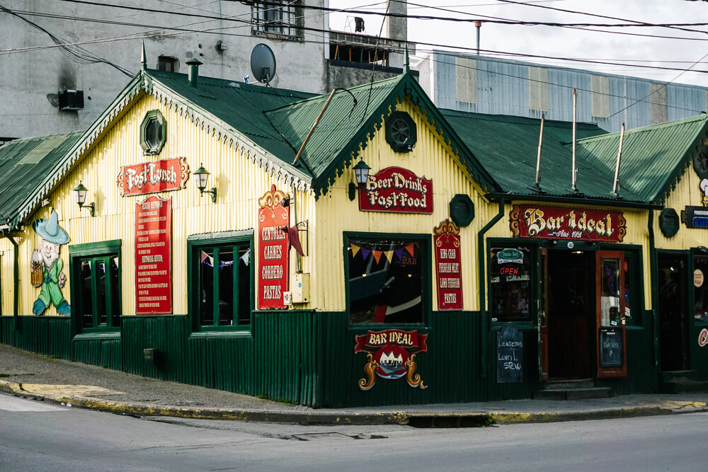 Discovver my favorite restaurants in Ushuaia Argentina.