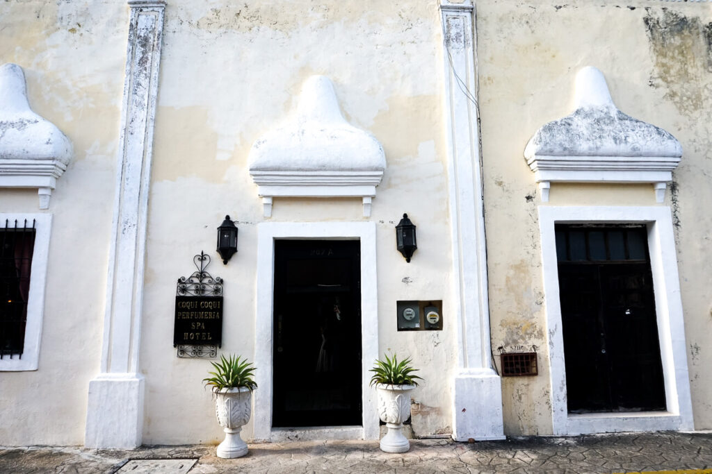 Coqui Coqui Meson de Malleville hotel in Valladolid Mexico