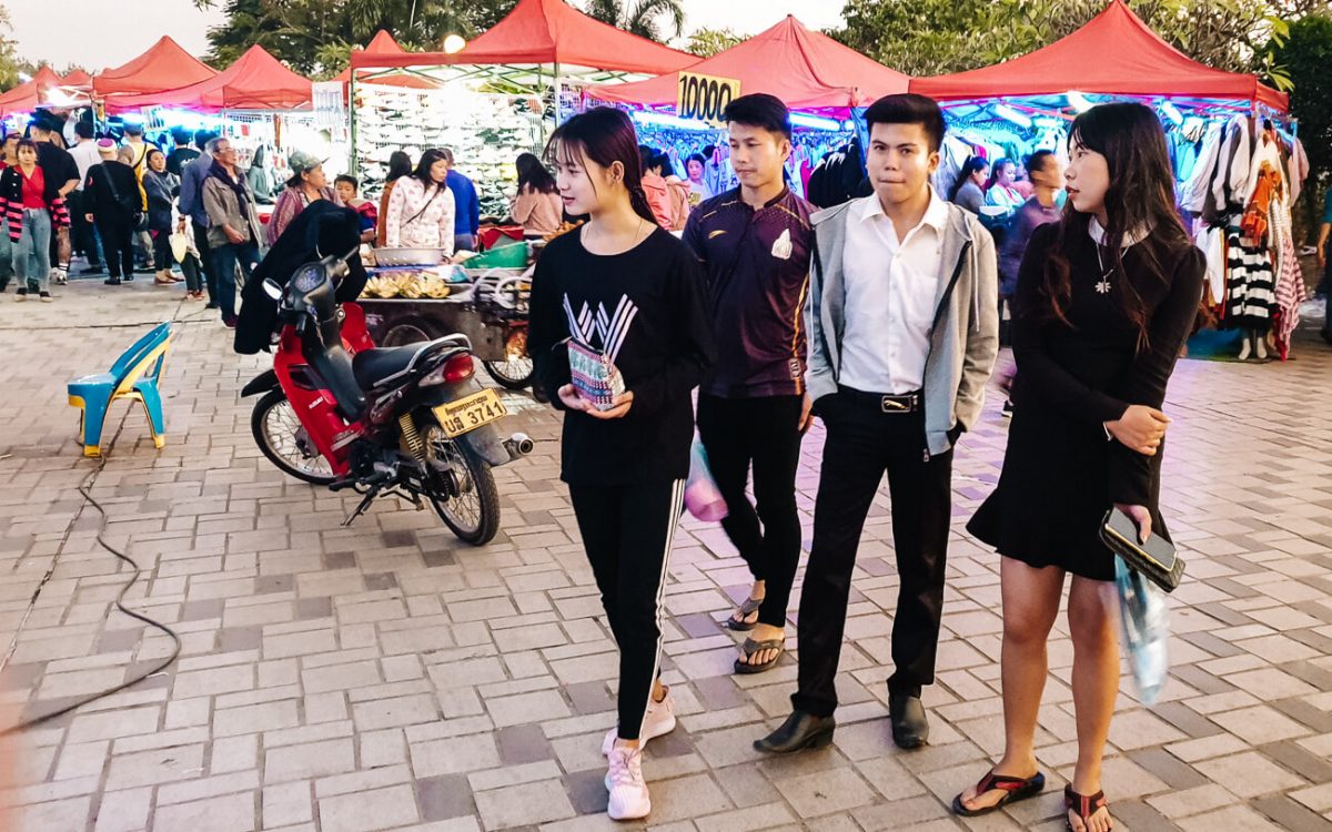 Avondmarkt in Vientiane Laos.